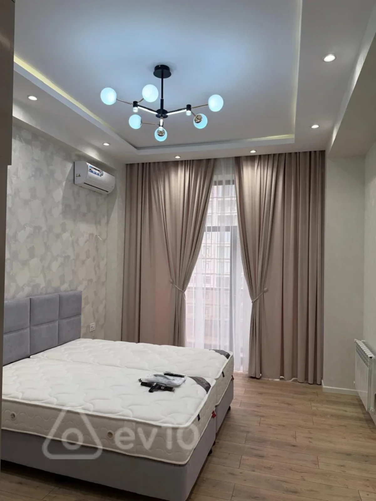 Satılır 2 otaqlı yeni tikili 83 m²