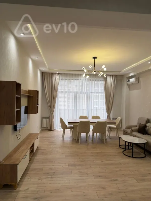 Satılır 2 otaqlı yeni tikili 83 m²
