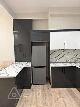 Satılır 2 otaqlı yeni tikili 83 m²