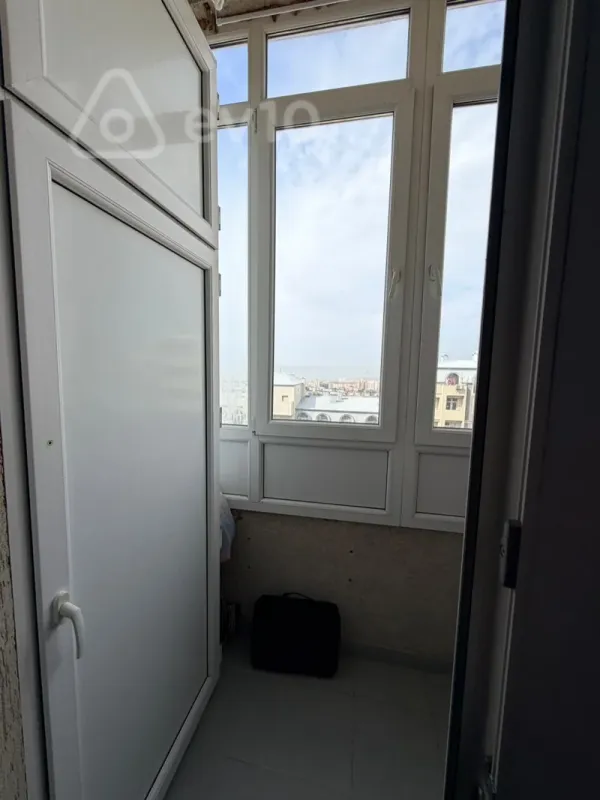 Kirayə verilir 2 otaqlı yeni tikili 50 m²