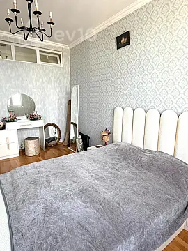 Kirayə verilir 2 otaqlı yeni tikili 50 m²