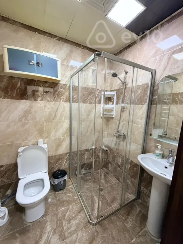 Kirayə verilir 2 otaqlı yeni tikili 50 m²