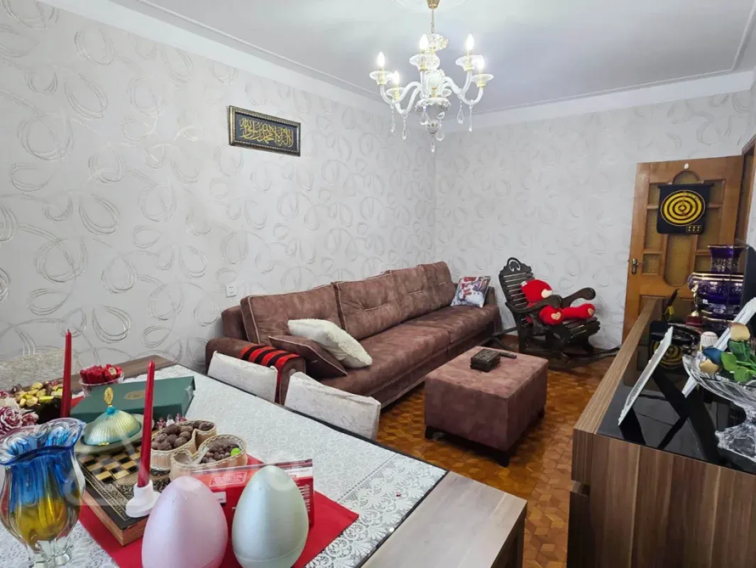 Satılır 3 otaqlı köhnə tikili 90 m²