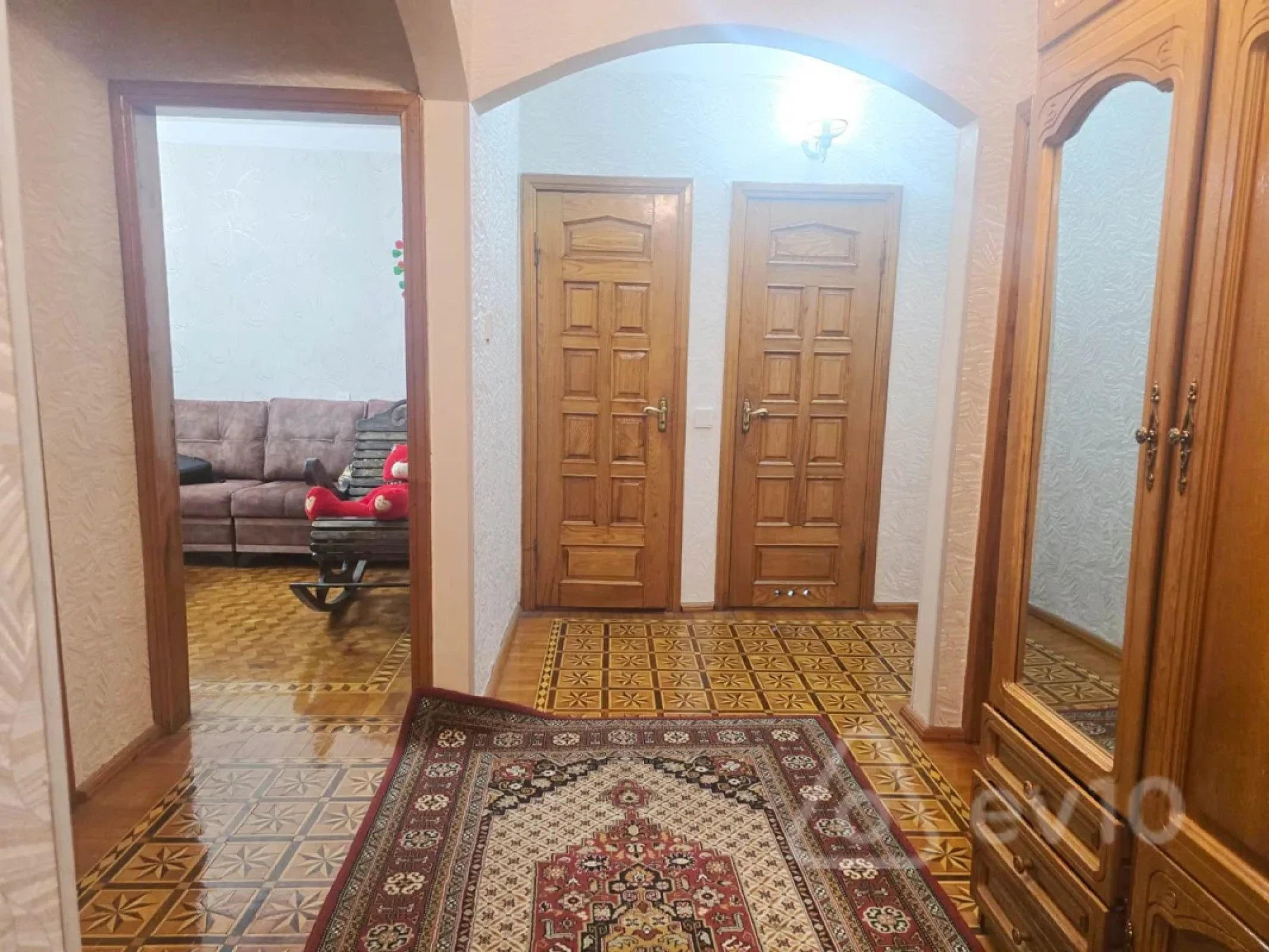 Satılır 3 otaqlı köhnə tikili 90 m²