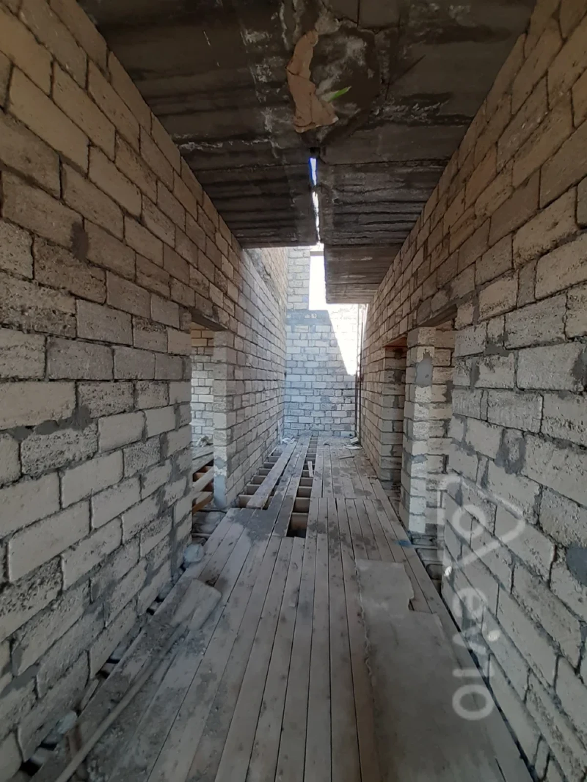 Satılır 6 otaqlı həyət evi 265 m²