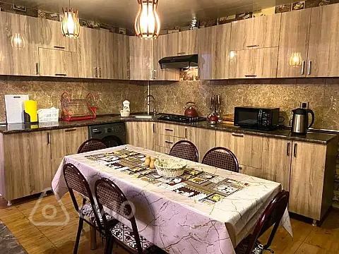 Satılır 4 otaqlı köhnə tikili 80 m²