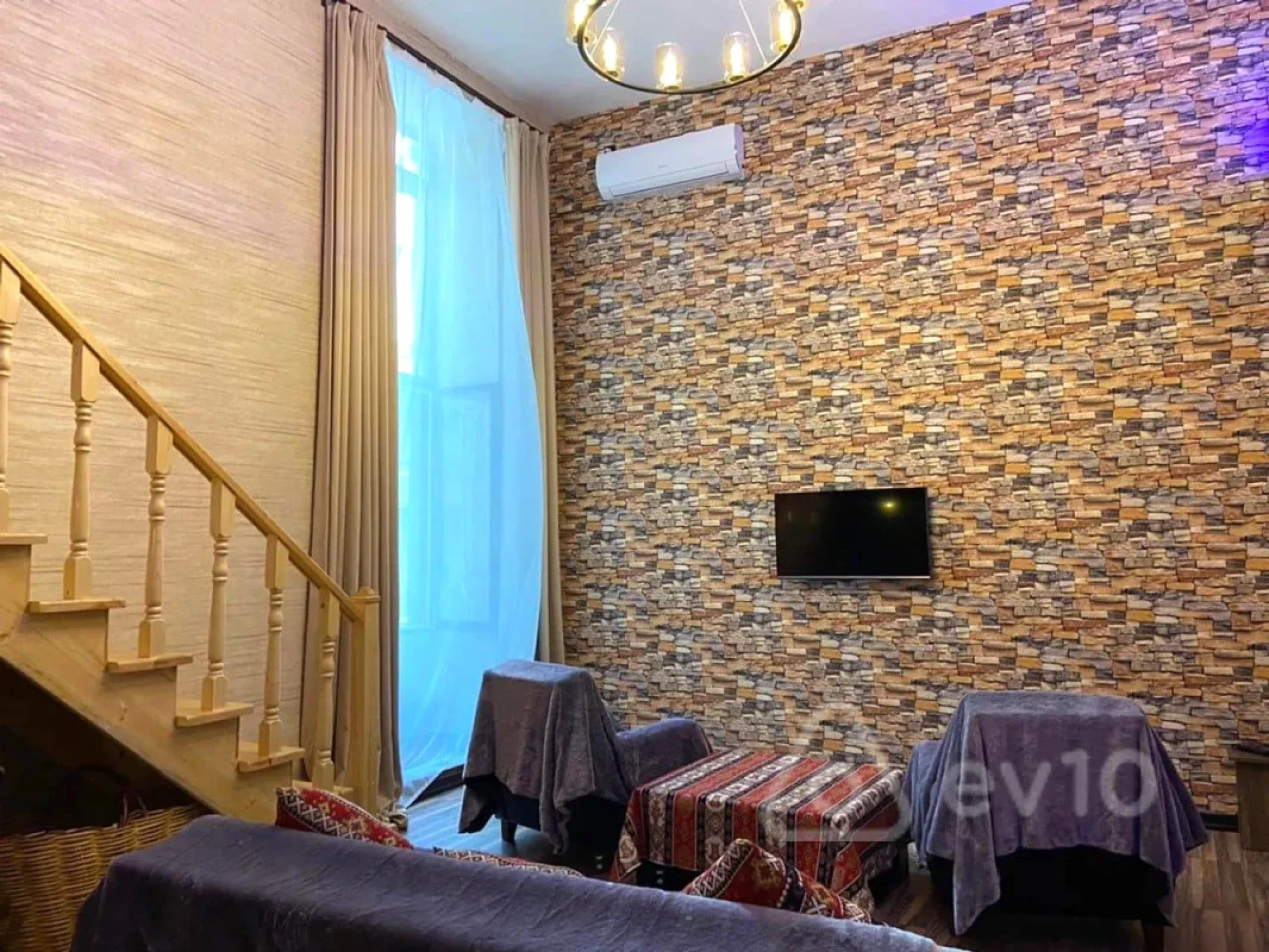 Satılır 4 otaqlı köhnə tikili 80 m²