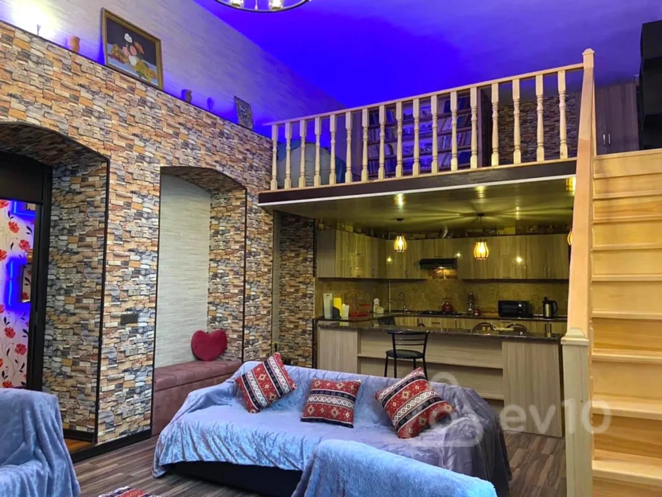 Satılır 4 otaqlı köhnə tikili 80 m²