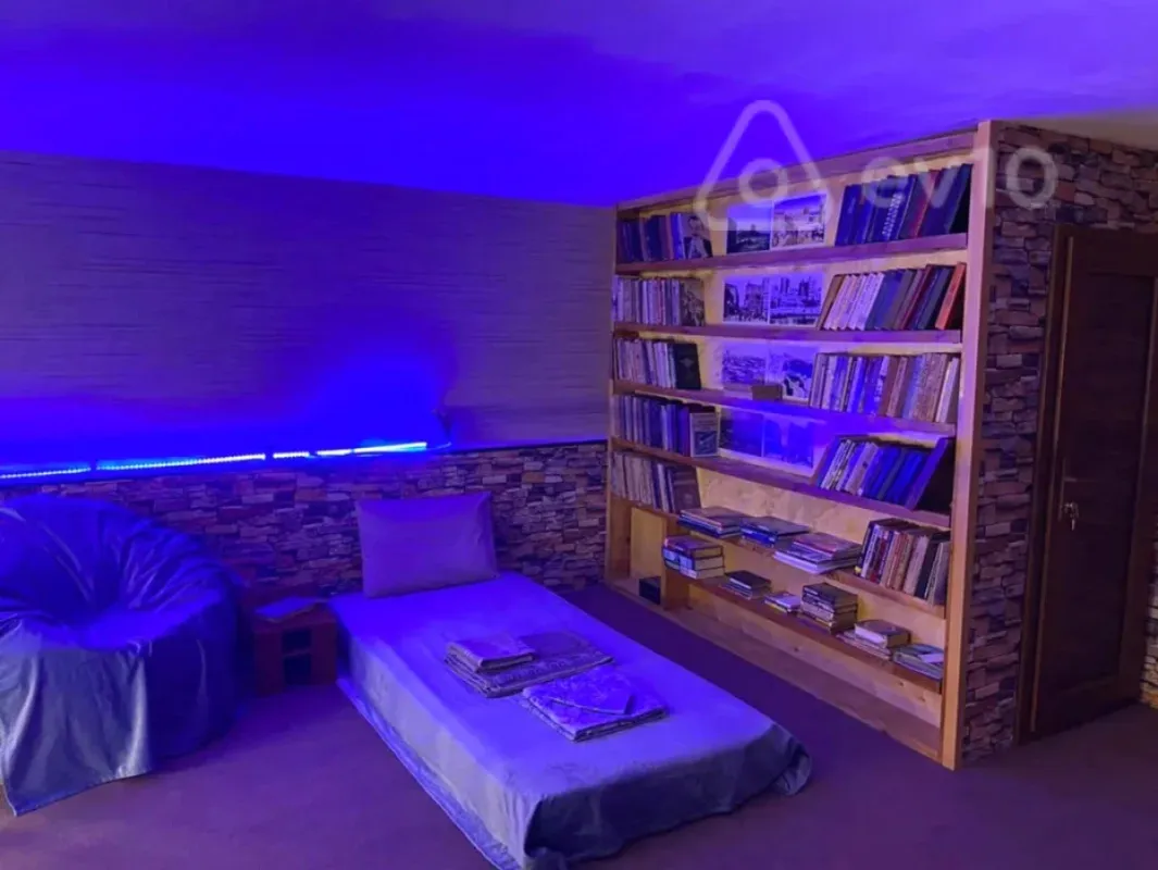 Satılır 4 otaqlı köhnə tikili 80 m²