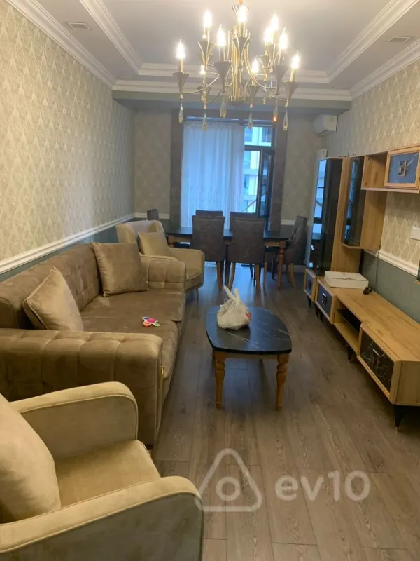 Kirayə verilir 2 otaqlı yeni tikili 65 m²