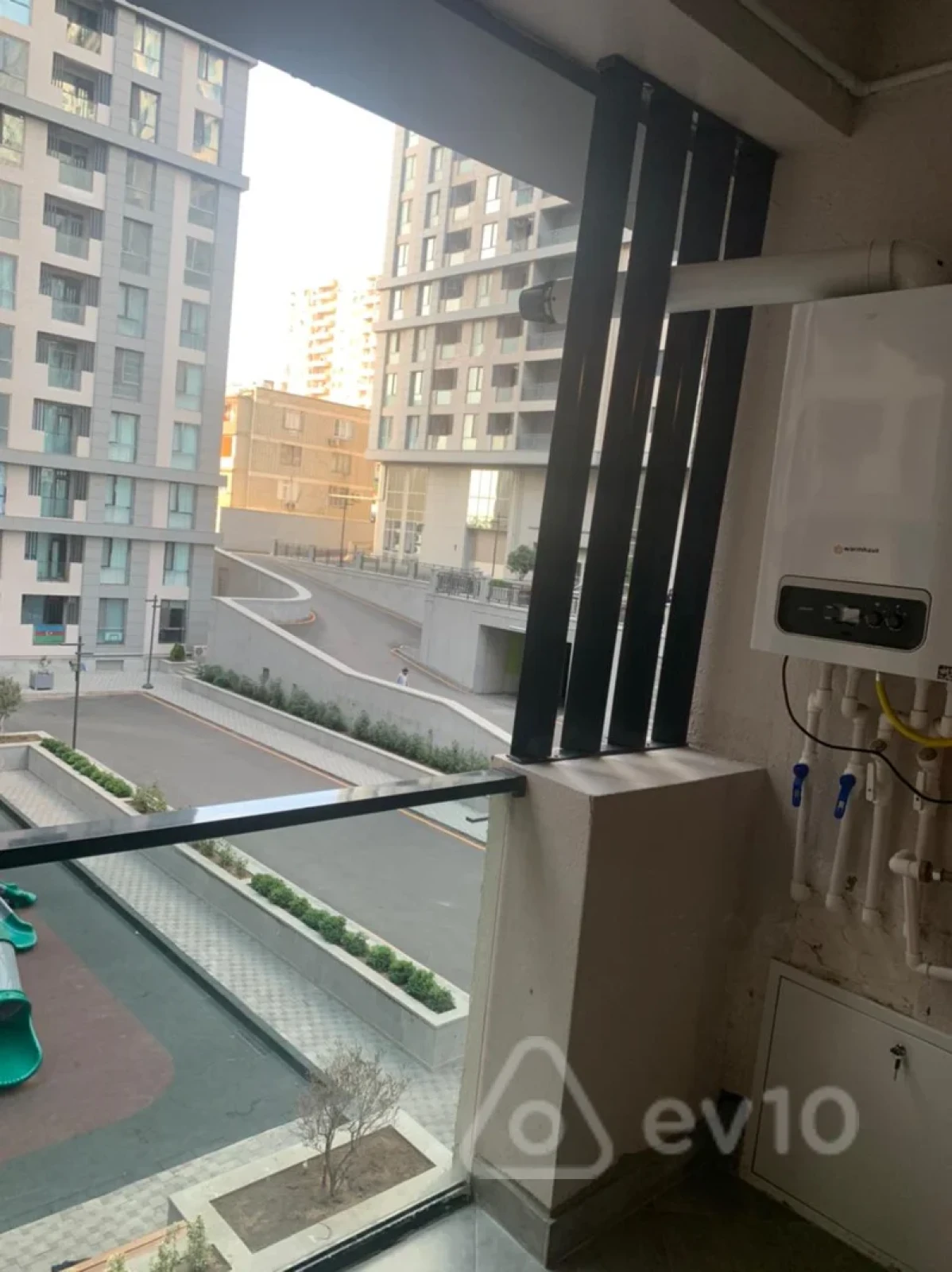 Kirayə verilir 2 otaqlı yeni tikili 65 m²