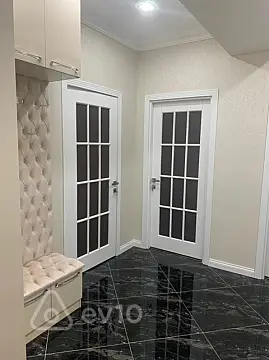 Kirayə verilir 2 otaqlı yeni tikili 65 m²