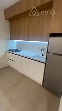 Kirayə verilir 2 otaqlı yeni tikili 60 m²