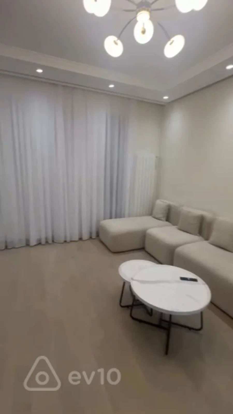 Kirayə verilir 2 otaqlı yeni tikili 60 m²