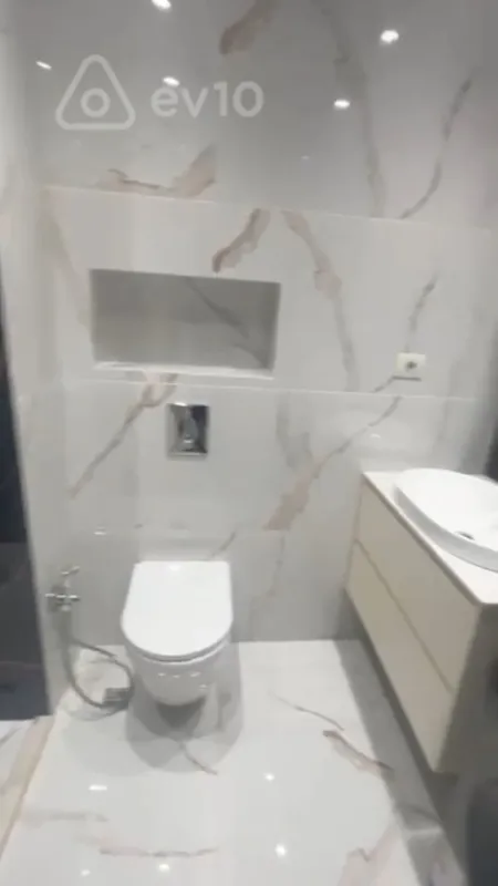 Kirayə verilir 2 otaqlı yeni tikili 60 m²