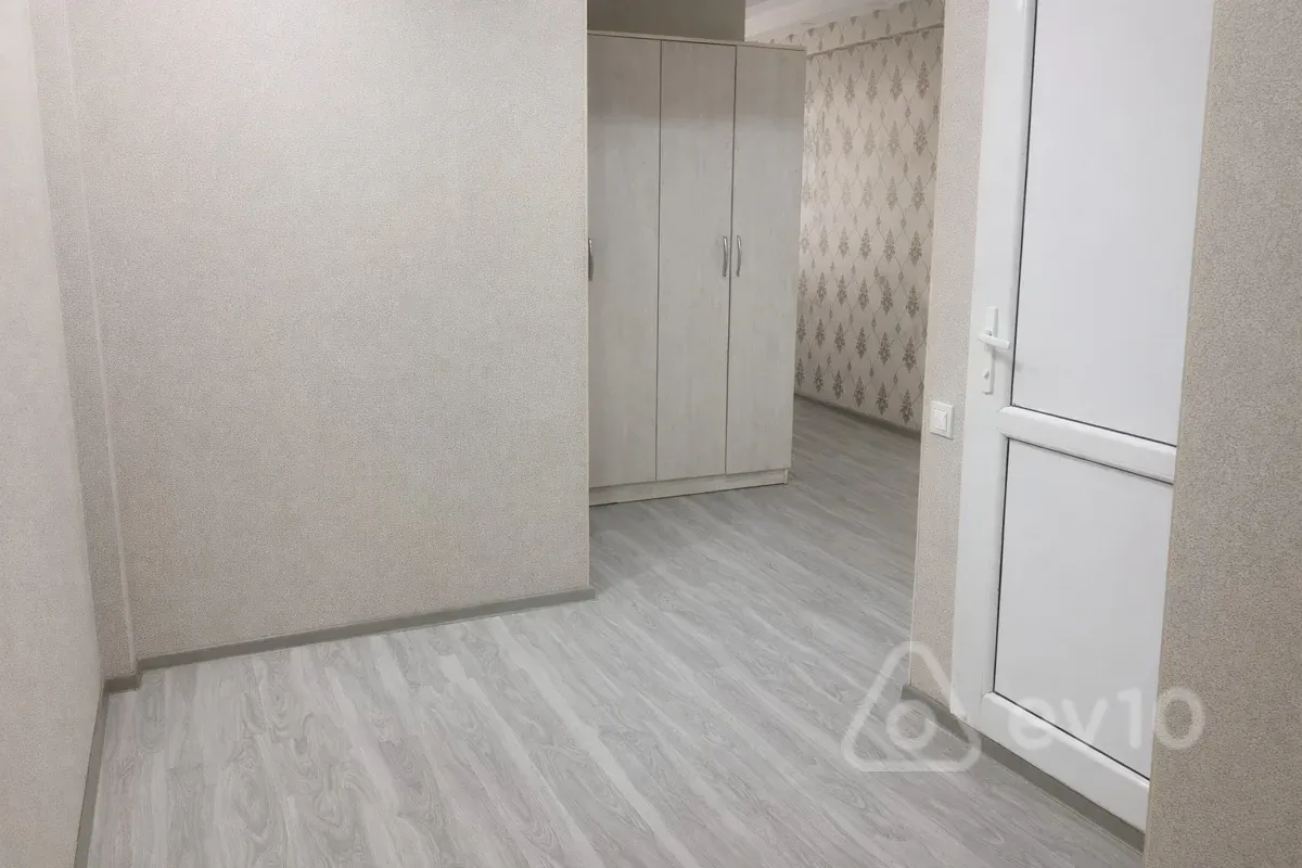 Satılır 2 otaqlı yeni tikili 80 m²