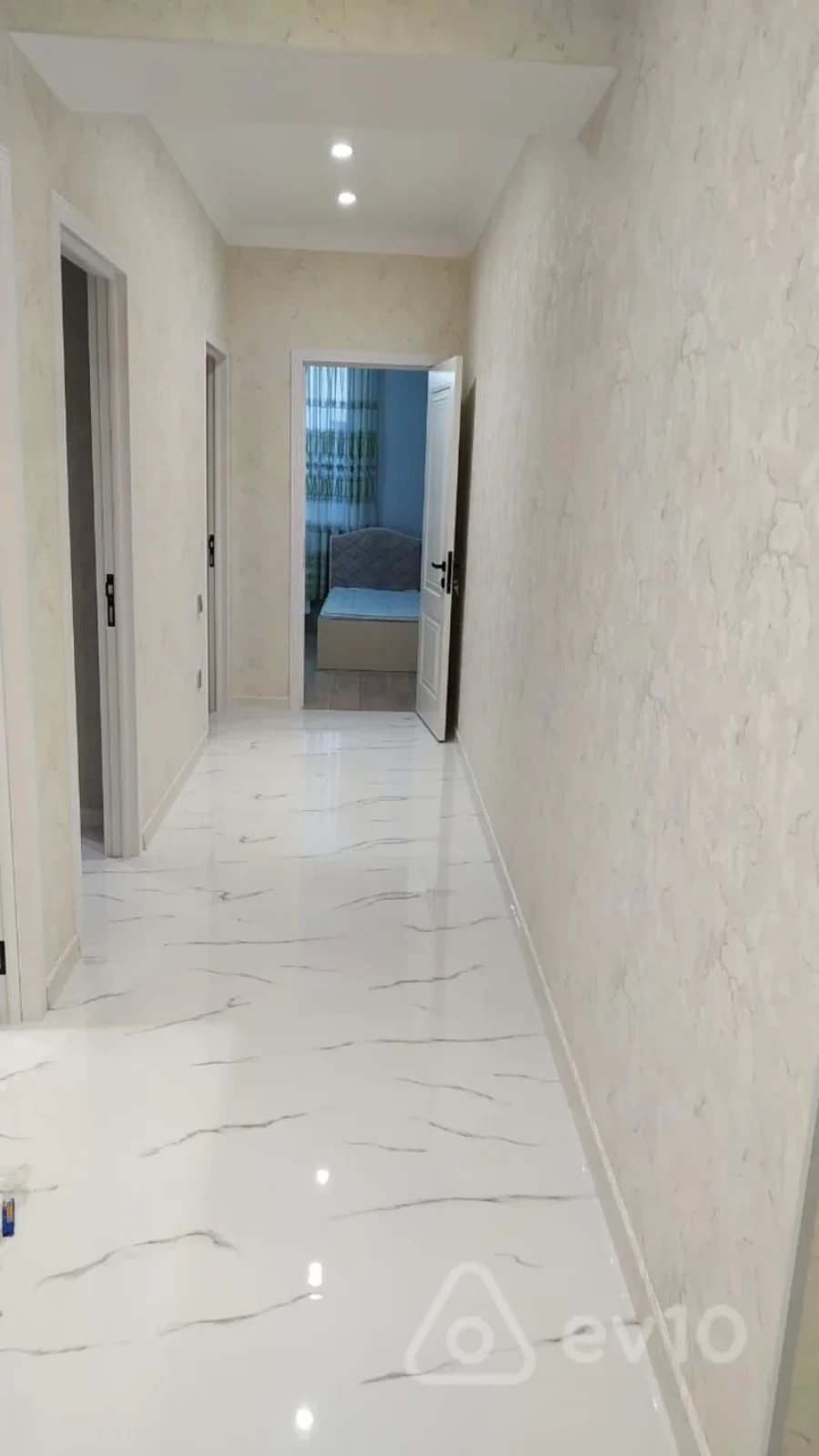 Kirayə verilir 3 otaqlı yeni tikili 112 m²
