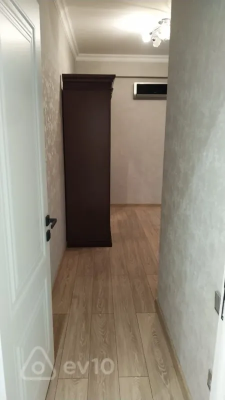Kirayə verilir 3 otaqlı yeni tikili 112 m²