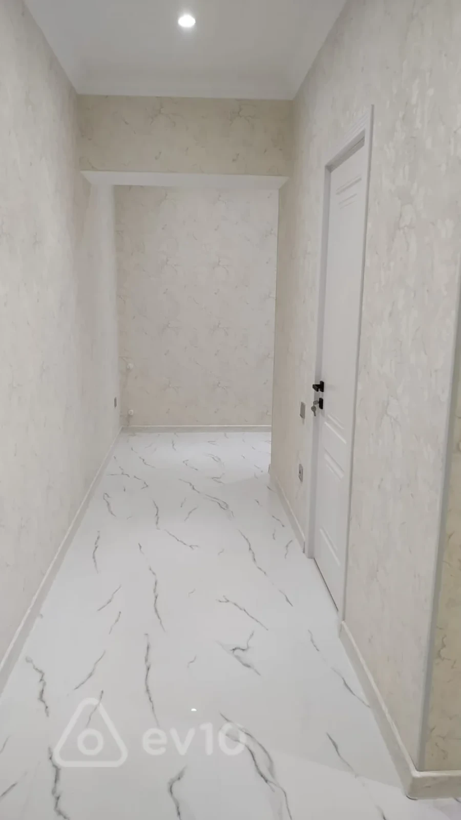 Kirayə verilir 3 otaqlı yeni tikili 112 m²