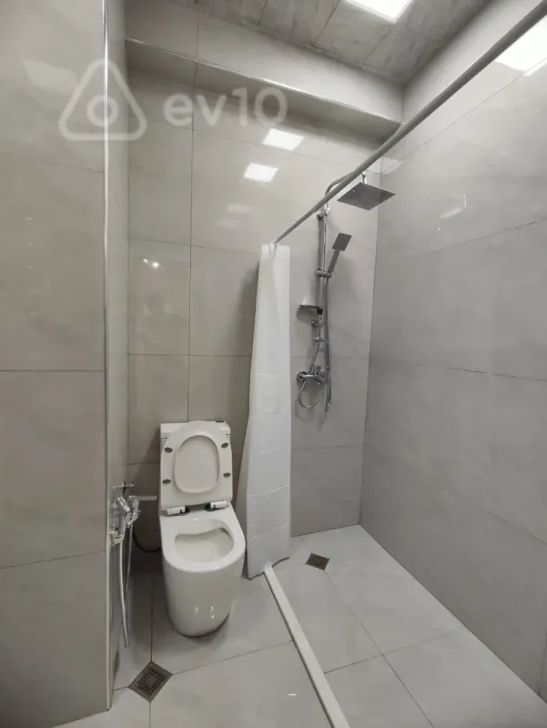 Kirayə verilir 3 otaqlı yeni tikili 88 m²
