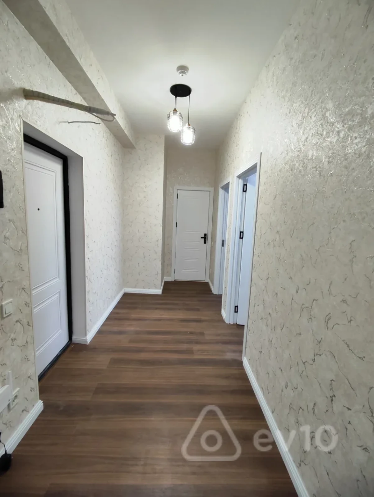 Kirayə verilir 3 otaqlı yeni tikili 88 m²