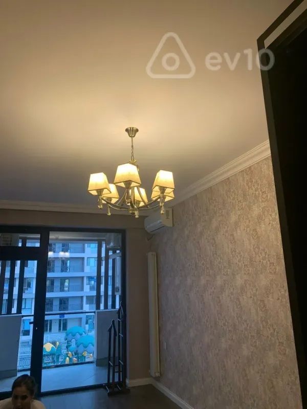 Kirayə verilir 2 otaqlı yeni tikili 65 m²