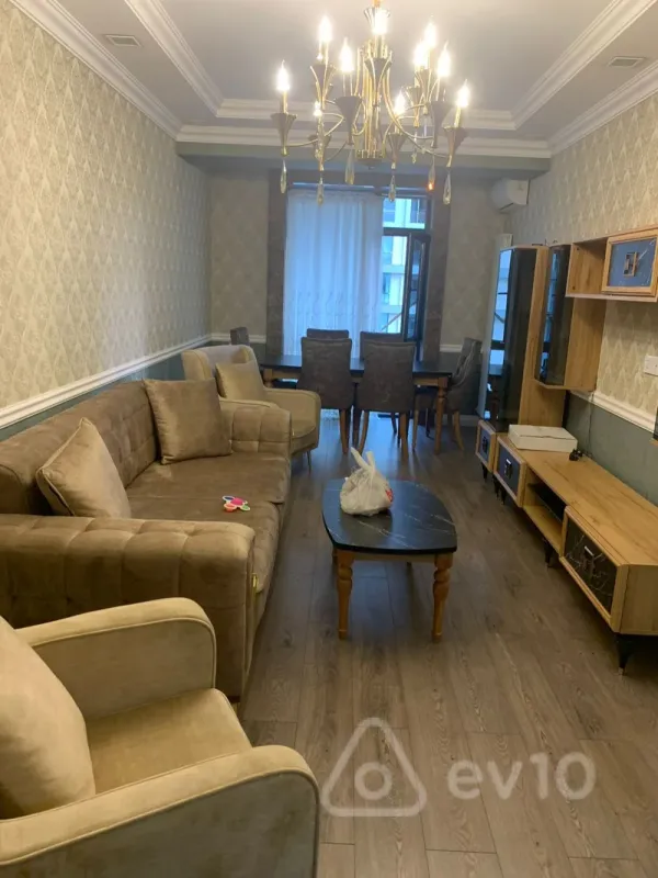 Kirayə verilir 2 otaqlı yeni tikili 65 m²