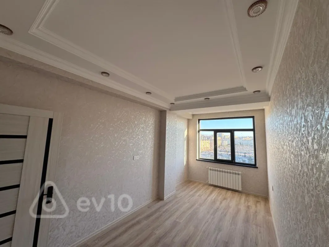 Kirayə verilir 2 otaqlı yeni tikili 74 m²