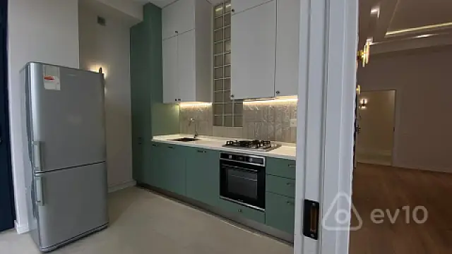 Kirayə verilir 2 otaqlı yeni tikili 90 m²