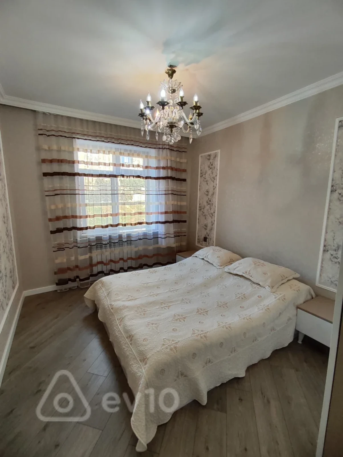 Satılır 3 otaqlı köhnə tikili 77 m²