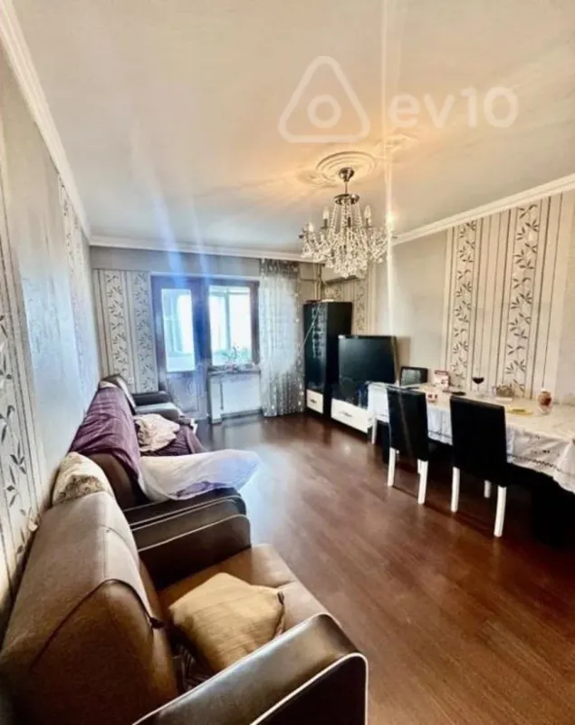 Kirayə verilir 3 otaqlı köhnə tikili 80 m²