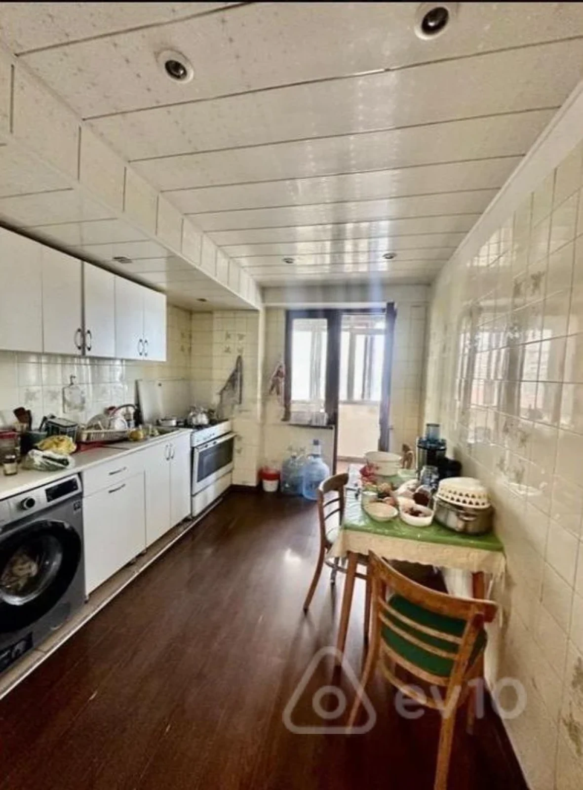 Kirayə verilir 3 otaqlı köhnə tikili 80 m²
