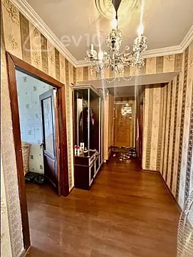 Kirayə verilir 3 otaqlı köhnə tikili 80 m²
