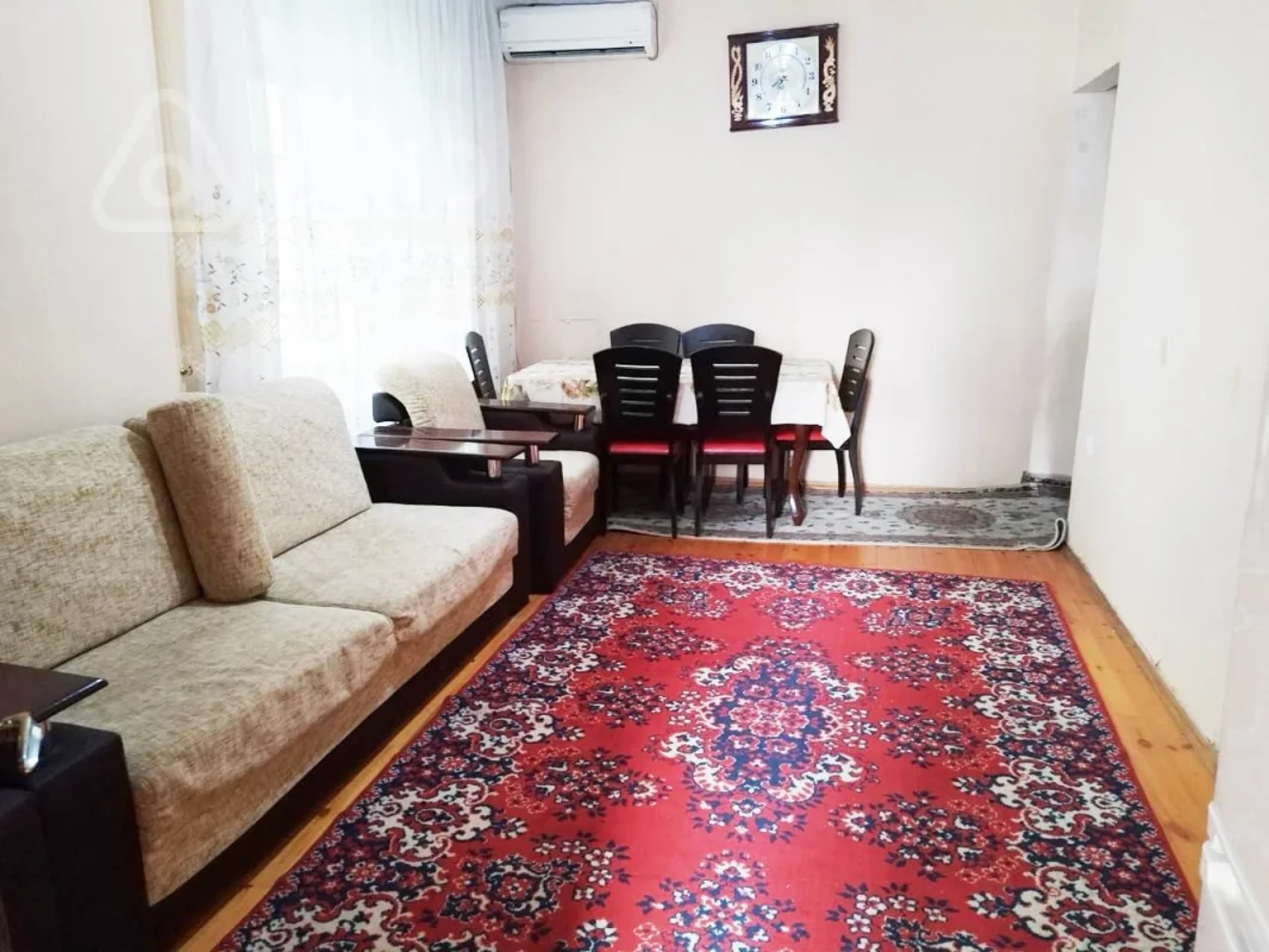 Satılır 2 otaqlı köhnə tikili 47 m²
