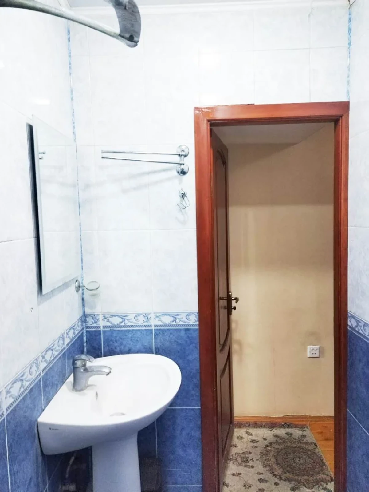 Satılır 2 otaqlı köhnə tikili 47 m²