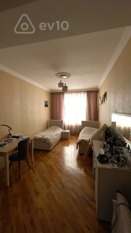 Satılır 3 otaqlı yeni tikili 117 m²