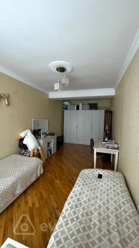 Satılır 3 otaqlı yeni tikili 117 m²