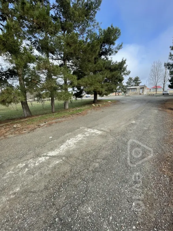 Satılır mənzil 3000 m²
