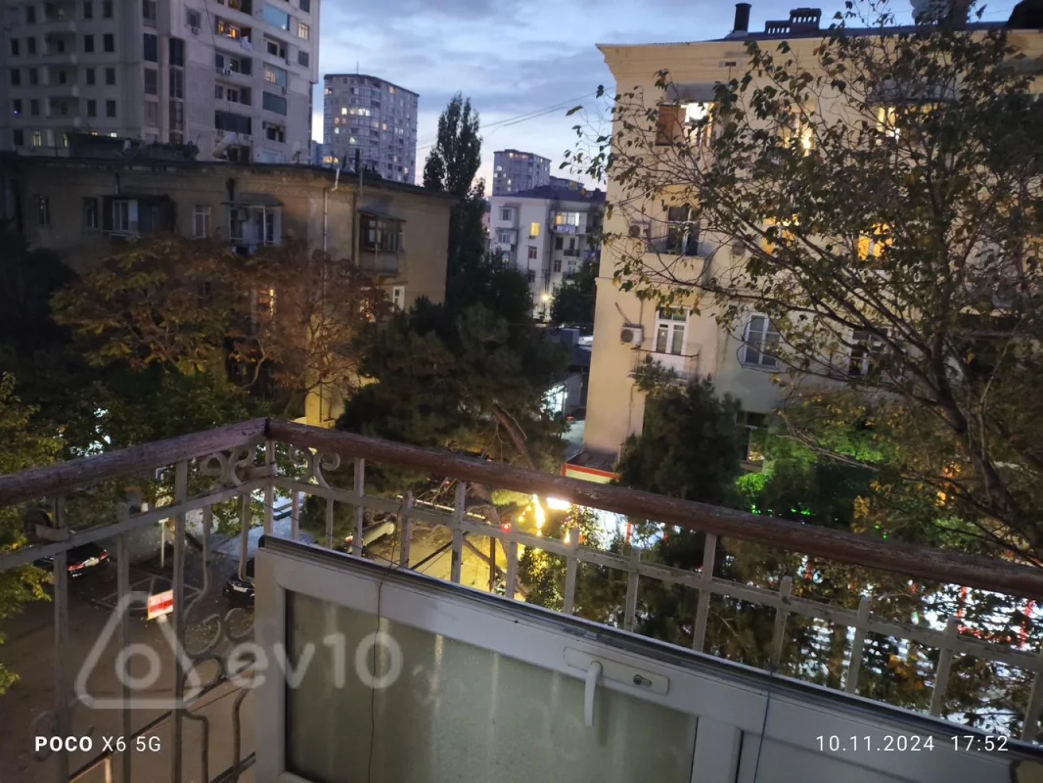 Kirayə verilir 2 otaqlı köhnə tikili 55 m²