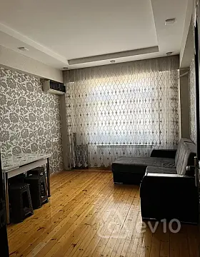 Kirayə verilir 3 otaqlı yeni tikili 60 m²