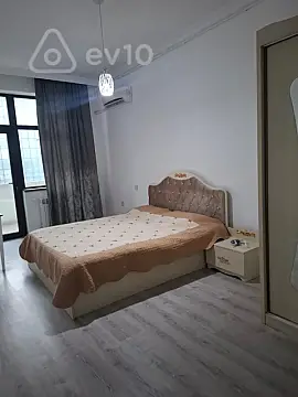 Kirayə verilir 3 otaqlı yeni tikili 105 m²