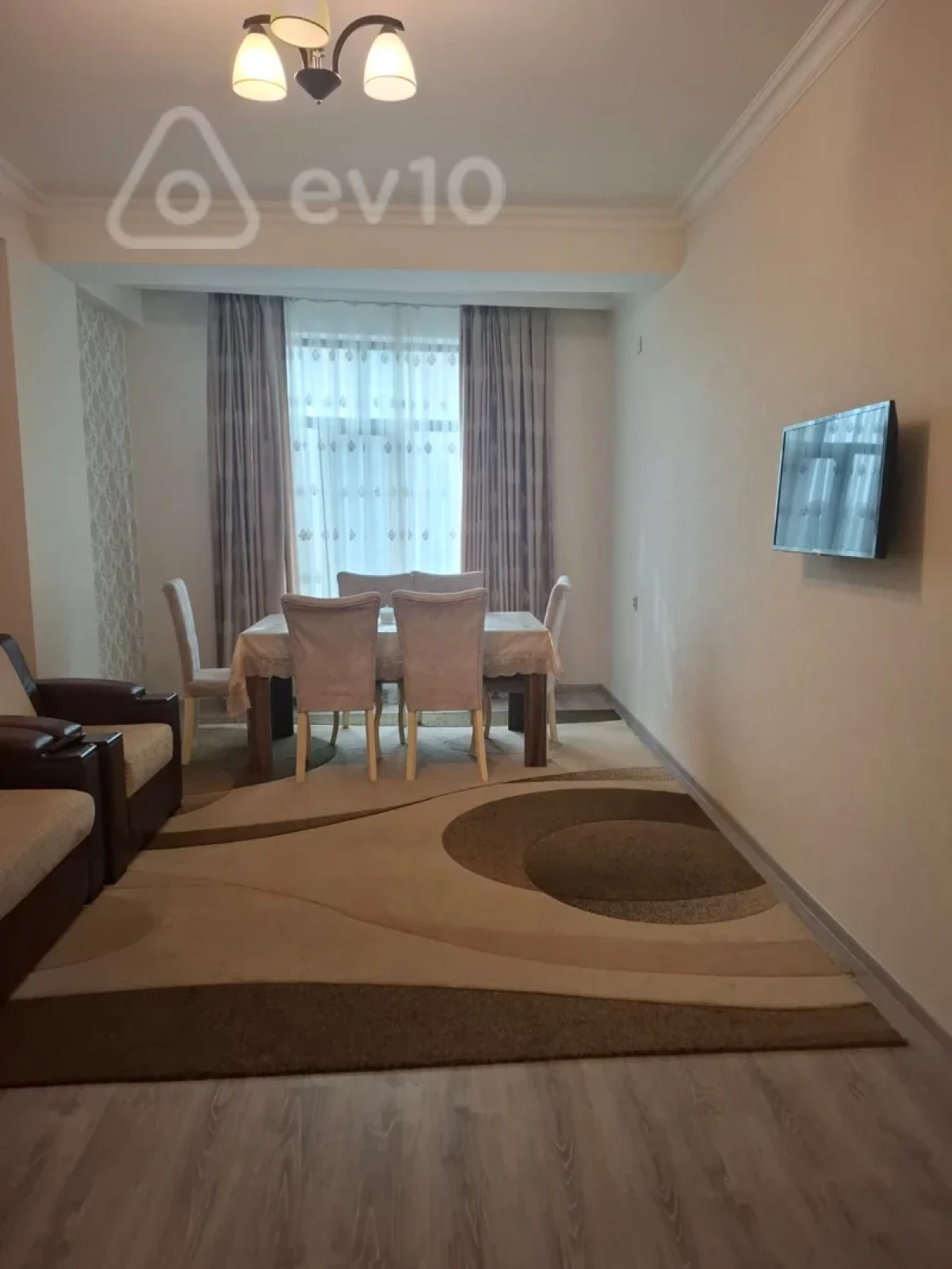 Kirayə verilir 3 otaqlı yeni tikili 105 m²