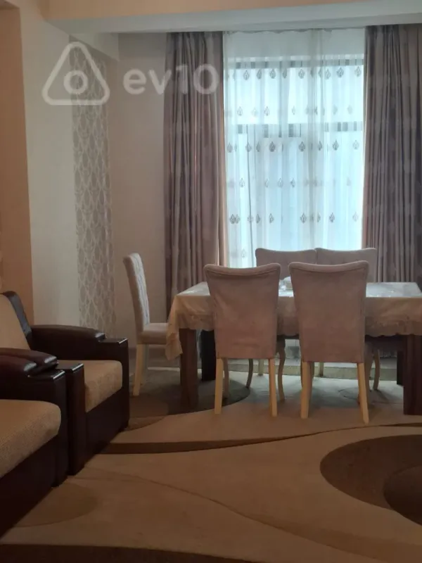 Kirayə verilir 3 otaqlı yeni tikili 105 m²