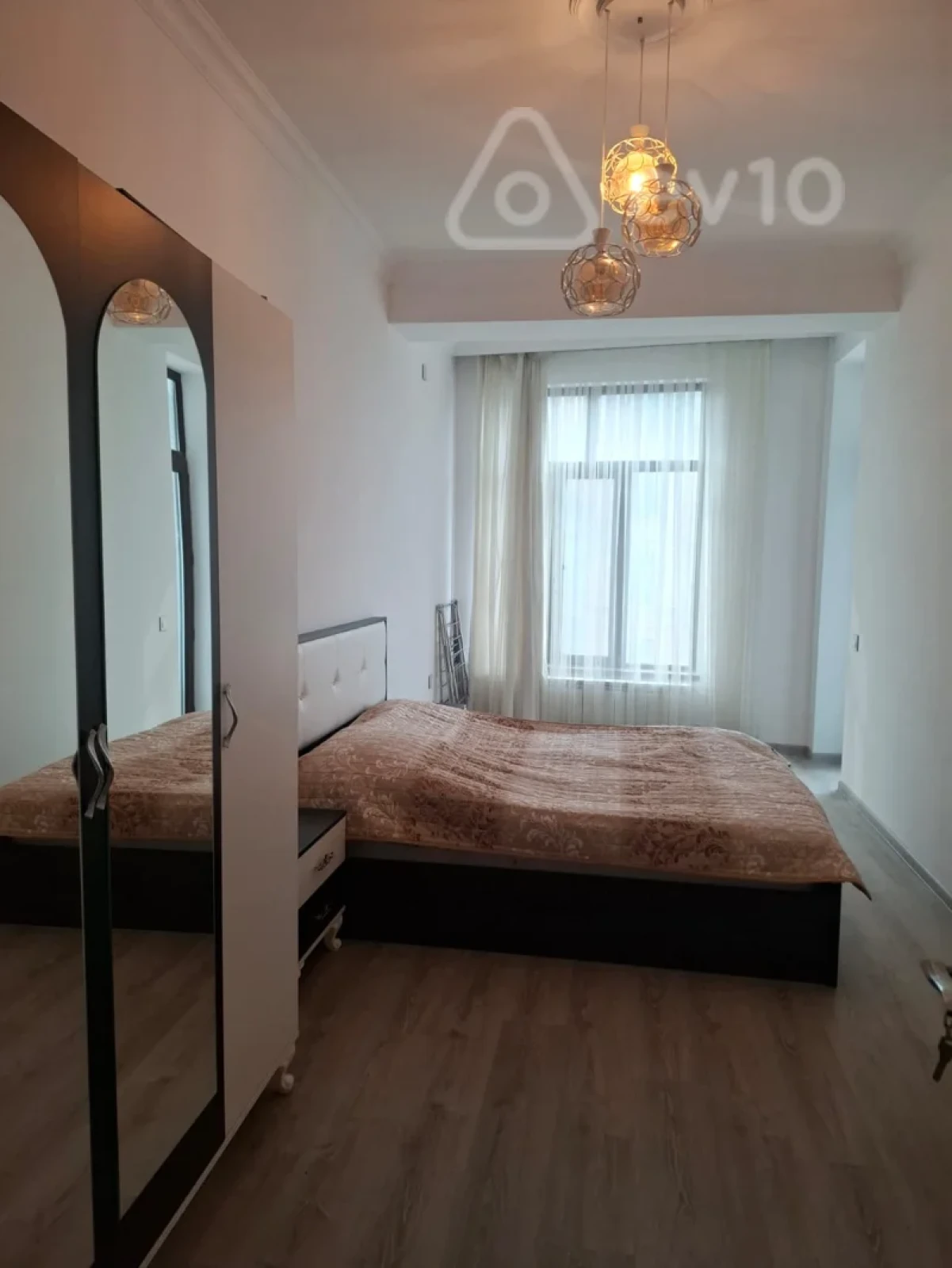 Kirayə verilir 3 otaqlı yeni tikili 105 m²