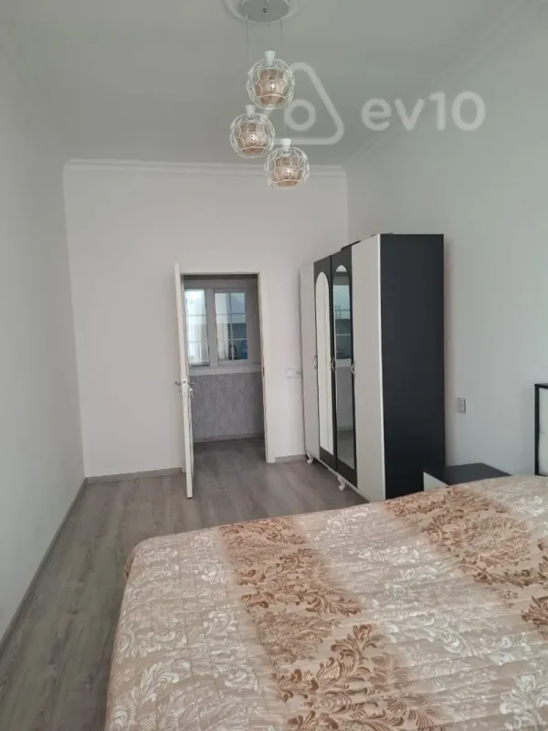 Kirayə verilir 3 otaqlı yeni tikili 105 m²