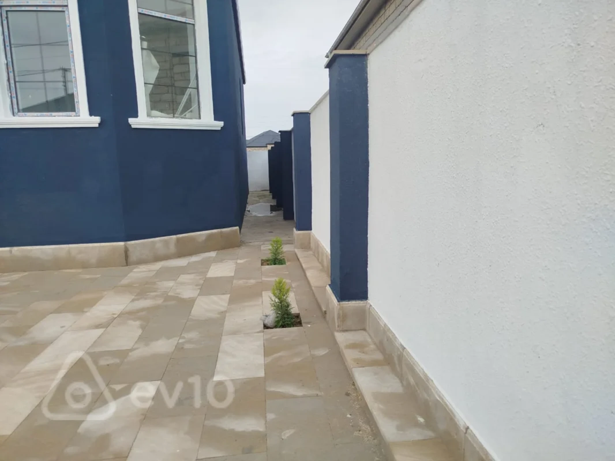 Satılır 5 otaqlı həyət evi 138 m²