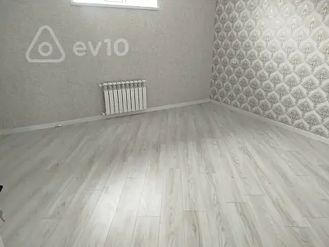 Satılır 5 otaqlı həyət evi 138 m²