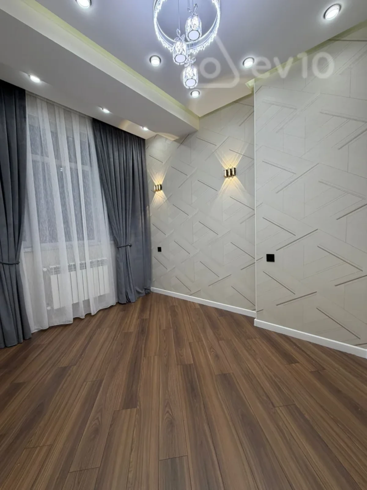 Satılır 2 otaqlı yeni tikili 55 m²