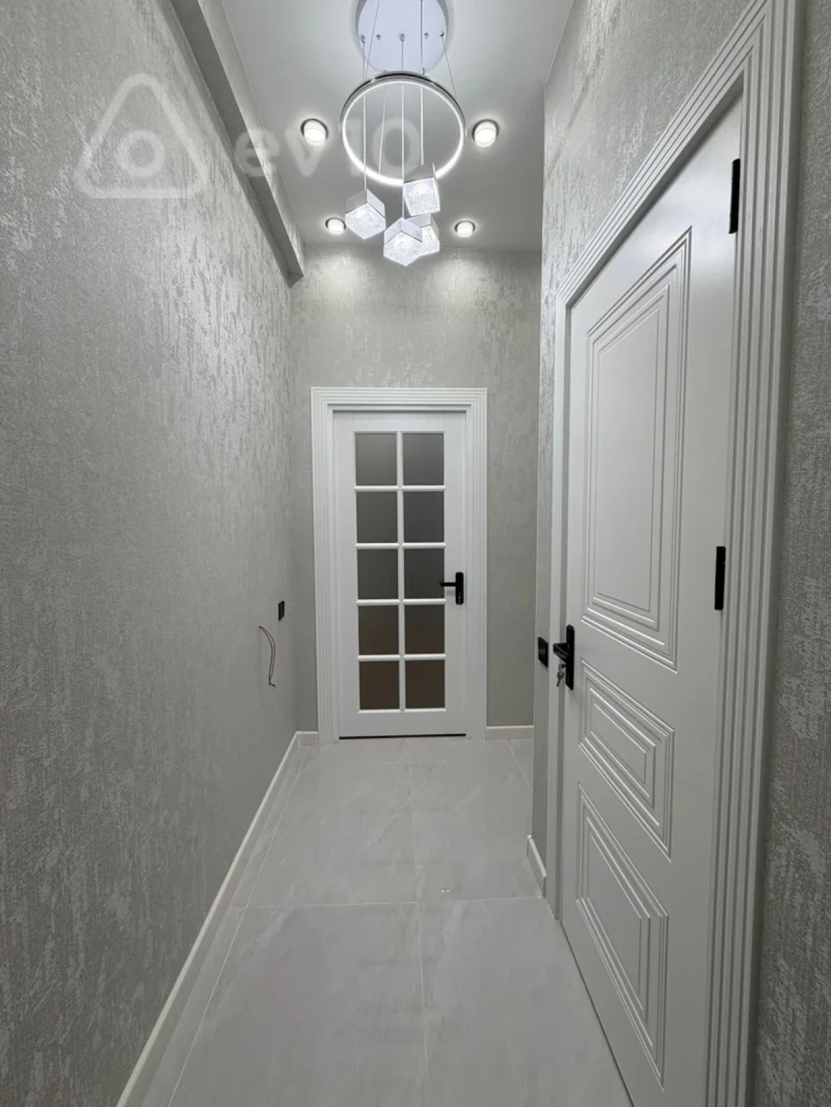 Satılır 2 otaqlı yeni tikili 55 m²