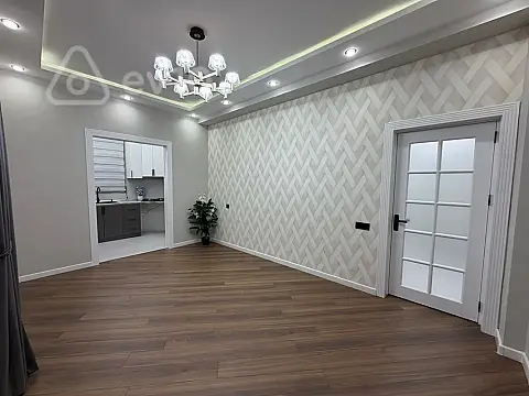 Satılır 2 otaqlı yeni tikili 55 m²